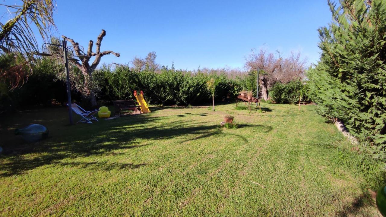 Villa Piana - Con Piscina E Giardino Privato Nel Salento Триказе Екстериор снимка